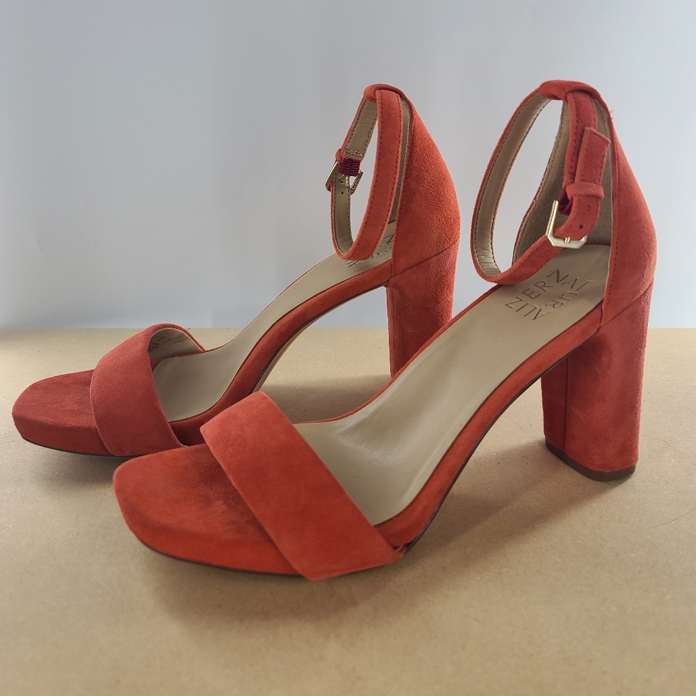 Naturalizer Orange Velvet Heels 9